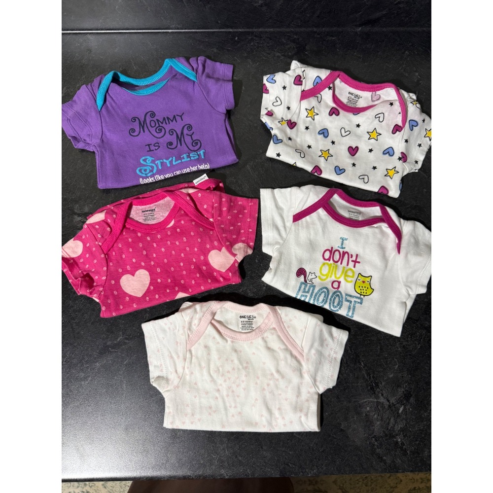 Gerber Onesies 5-Pack Baby Girl Bodysuits 6-9 Months Pink Purple Hearts Stars